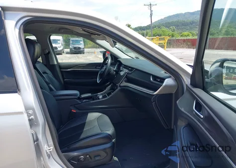 2021 Jeep Grand Cherokee L Limited 4X4 from USA, damaged, VIN 1C4RJKBG1M8120522